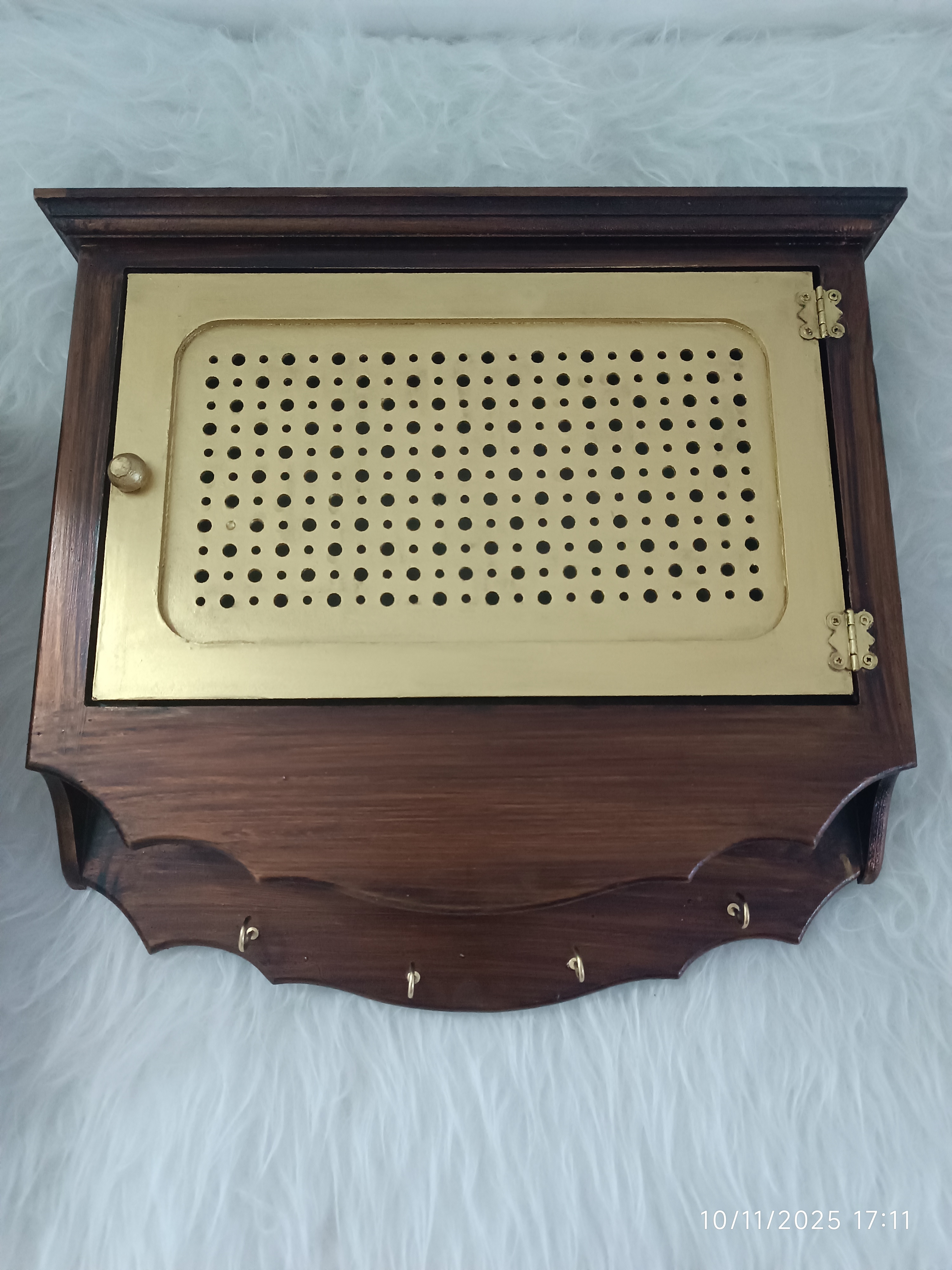 کاور فیوز لانه زنبوری طلایی